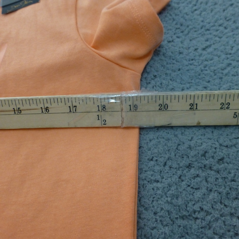 Under Armour Project Rock T Shirt Womens Medium Peach Loose Fit NWT Workout Gym - Picture 8 of 11